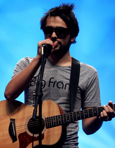 Joe Penna at the 2012 VidCon in Anaheim, California.
